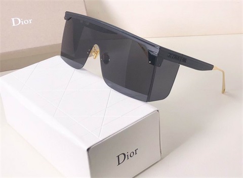 dior sunglass-054